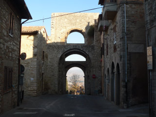 Porta Perugina, Todi