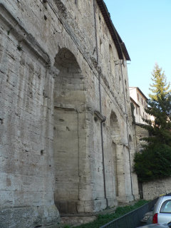 Nicchioni Romani, Todi