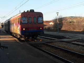 Treno Ferrovia Centrale Umbra (FCU) a Todi Ponte Rio