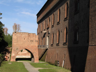 Pavia, Visconteo castle